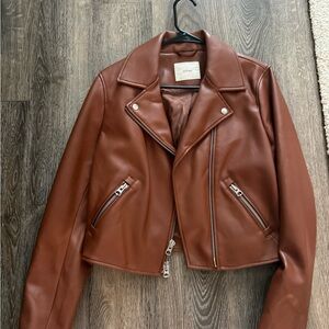 Aritzia vegan leather jacket size M